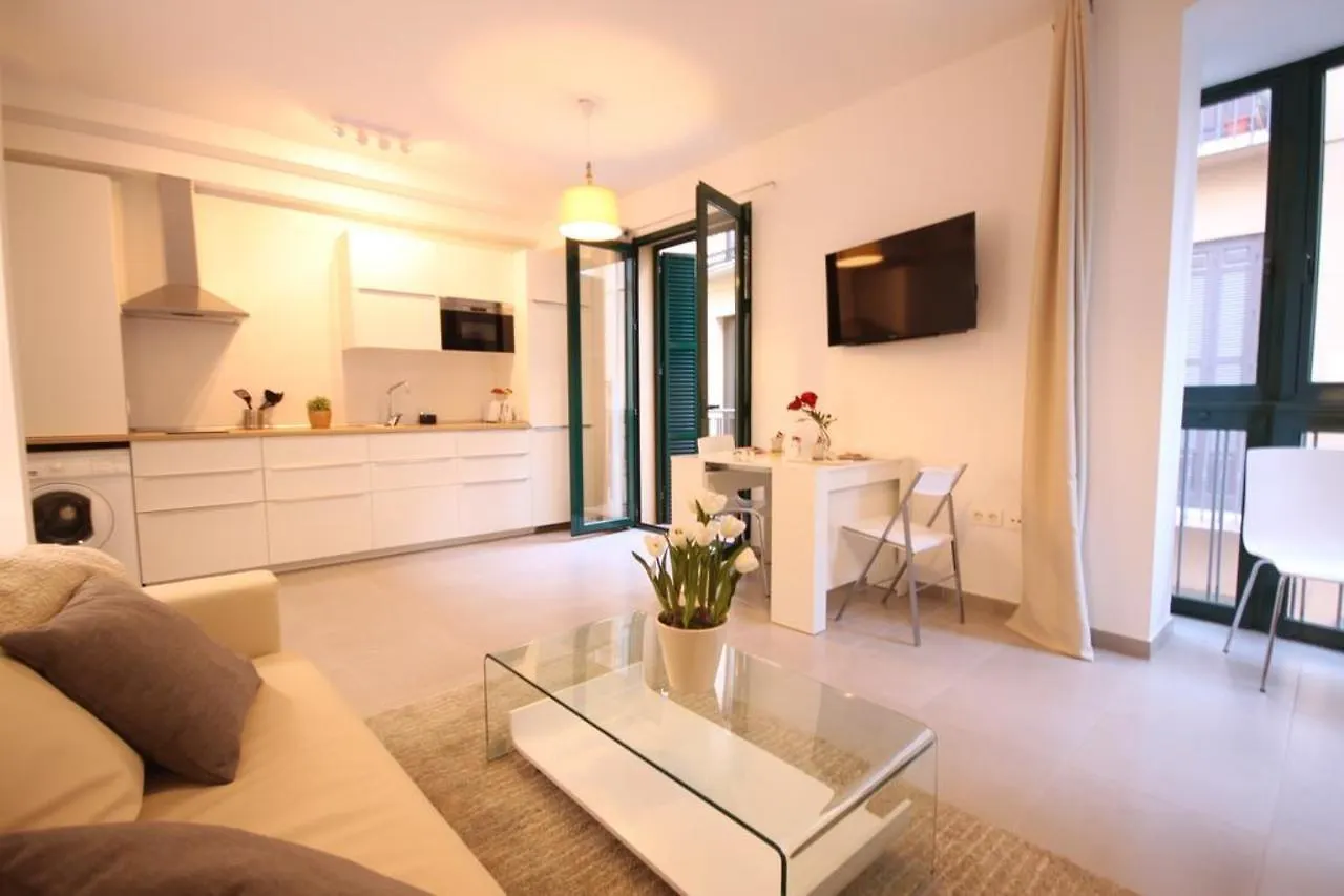 Holidays2Malaga Flamenco Apartments 0*,