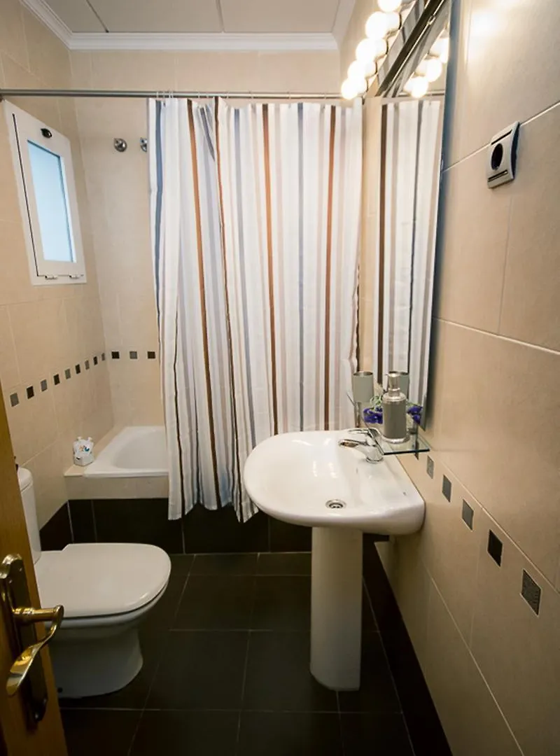 Holidays2Malaga Flamenco Apartments 0*,
